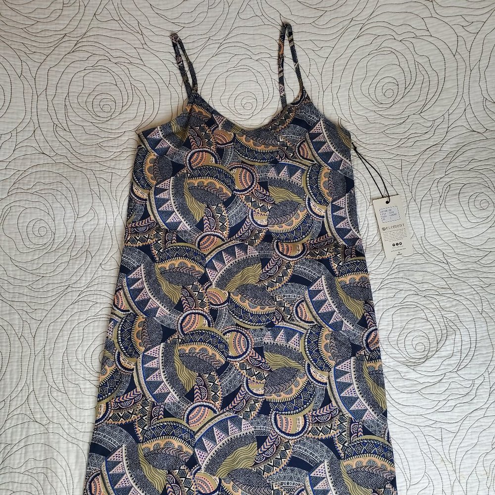 NWT [S] Element Robby Dress